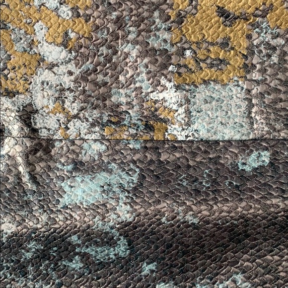 Snakeskin dress - Picture 3 of 3